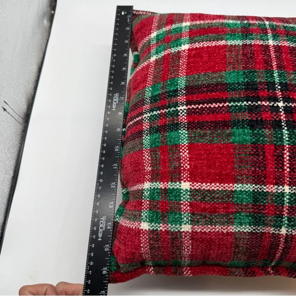 Red Green Plaid Christmas Throw Pillows Set 2 Holiday 16x16 cabin farm rustic